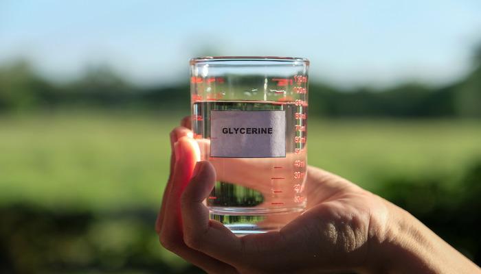 Gliserin nedir, ne işe yarar? Gliserinin faydaları nelerdir? Gliserinin faydaları ve zararları